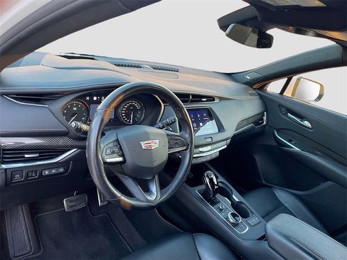 Used 2023 Cadillac XT4 Sport w/ Sun And Sound Package image 9