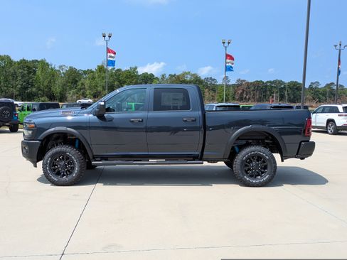 New 2026 RAM 2500 Tradesman AWD/4WD image 5