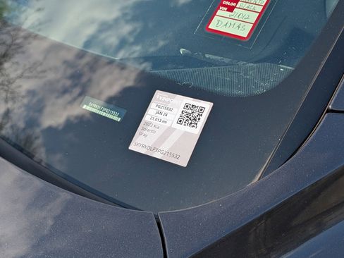 Certified 2023 Kia Sorento SX image 22