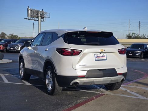 Used 2022 Chevrolet Blazer LT image 6