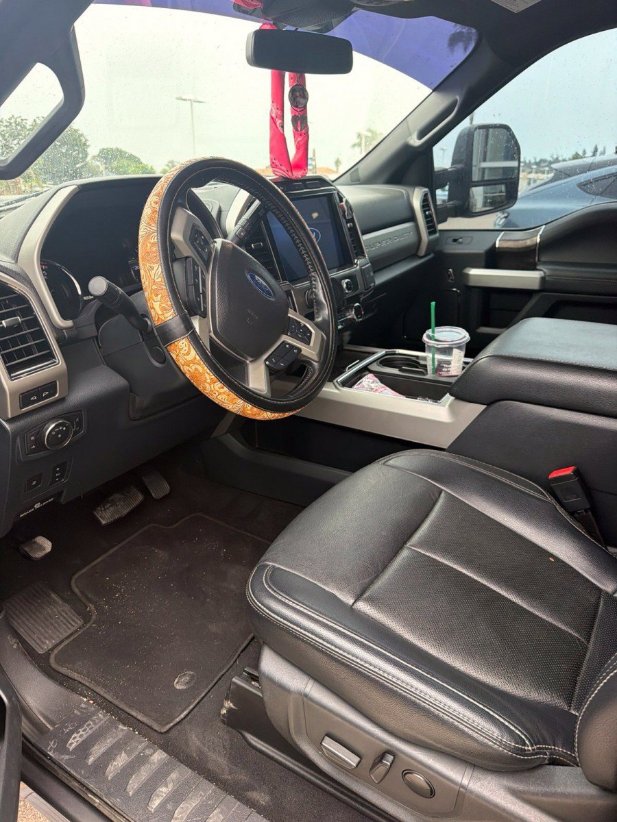 Used 2022 Ford F250 Lariat w/ Lariat Ultimate Package AWD/4WD image 8