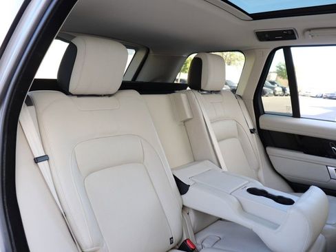 Used 2022 Land Rover Range Rover Westminster Edition image 31