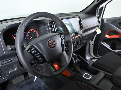 Certified 2026 Nissan Frontier PRO-4X w/ Tow Package image 12