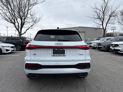 Certified 2025 Audi Q5 Prestige image 4