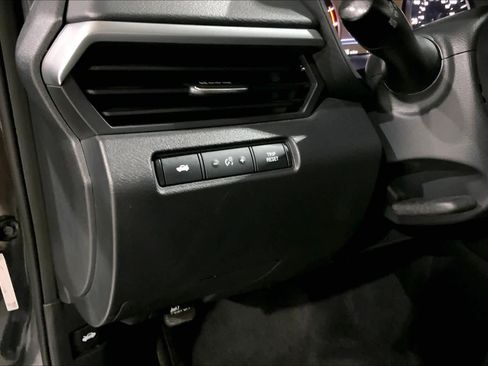 Used 2022 Nissan Altima 2.5 SV image 36