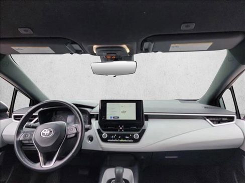 Used 2024 Toyota Corolla SE image 17