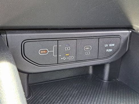 Used 2025 Kia K4 FWD image 16