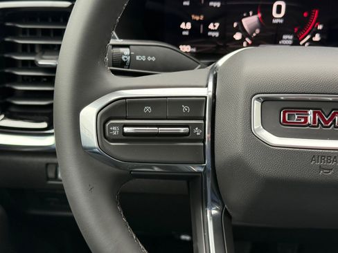 New 2026 GMC Canyon Elevation w/ Convenience Package image 15