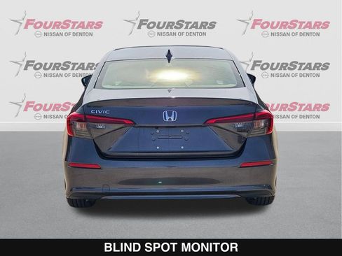 Used 2022 Honda Civic EX image 5