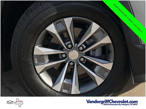 Certified 2026 Chevrolet Equinox LT FWD image 9