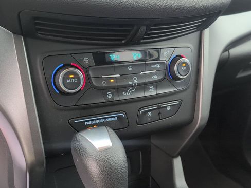 Used 2017 Ford Escape SE FWD image 31