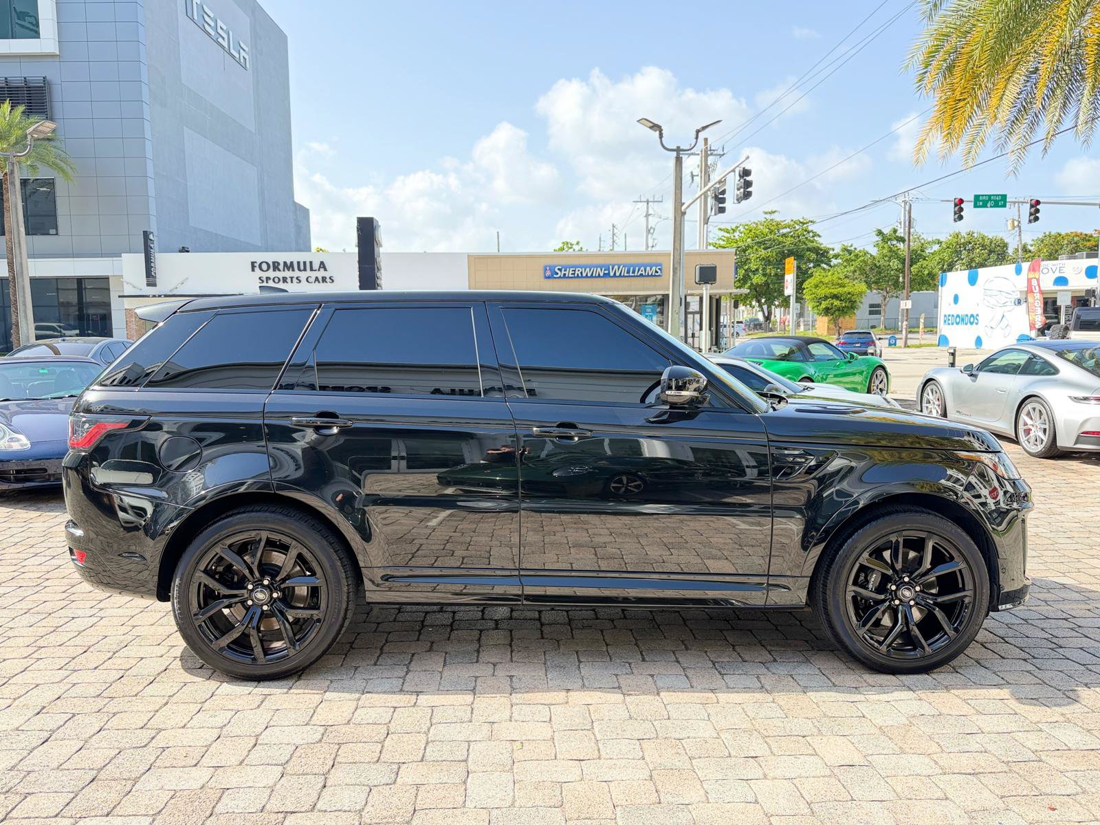 Used 2022 Land Rover Range Rover Sport SVR AWD/4WD image 6