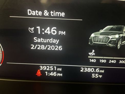 Used 2023 Audi Q5 2.0T Prestige w/ Prestige Package image 6