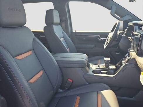 New 2026 GMC Sierra 1500 AT4 w/ AT4 Premium Package AWD/4WD image 19