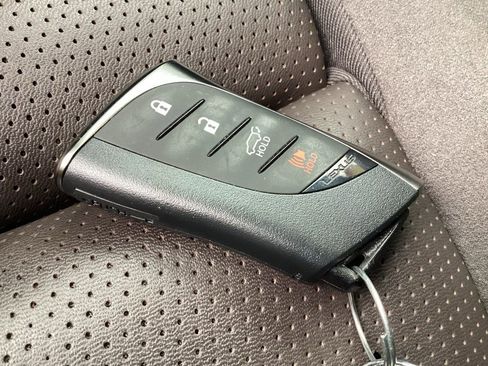 Used 2024 Lexus RX 350 AWD w/ Convenience Package image 30