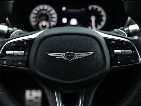 New 2025 Genesis G70 2.5T w/ Sport Prestige Package image 31