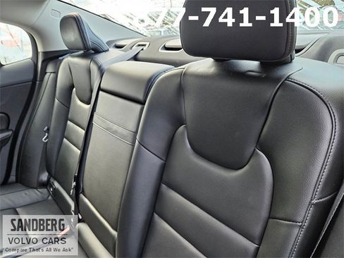 Used 2019 Volvo S60 T6 Momentum w/ Multimedia Package image 14