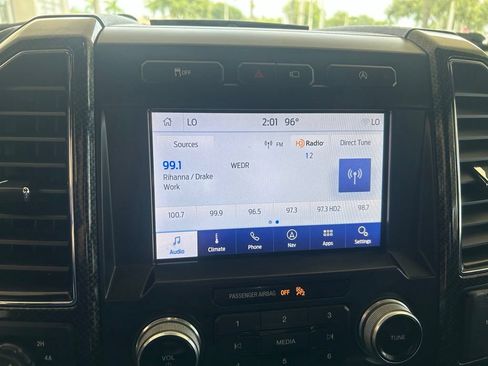 Used 2020 Ford F150 Lariat w/ Equipment Group 502A Luxury AWD/4WD image 8