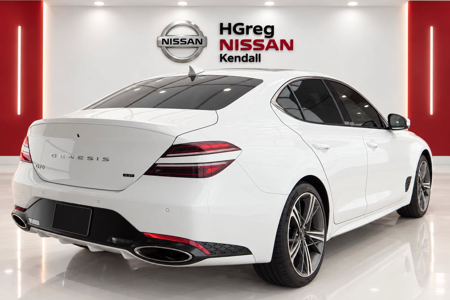 Used 2025 Genesis G70 3.3T Advanced RWD image 4