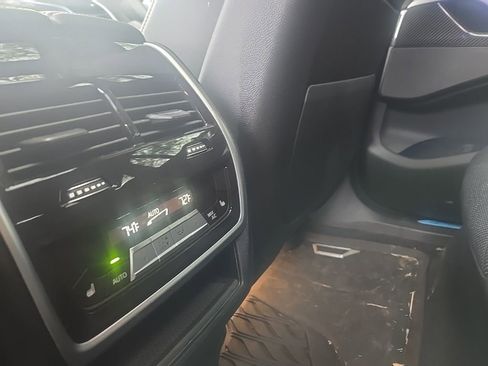 Used 2023 BMW X6 M50i w/ Executive Package image 12