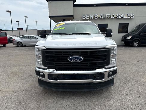 Used 2023 Ford F250 XL image 3