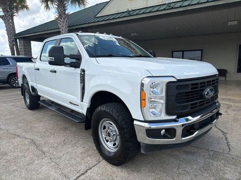 Used 2023 Ford F250 XL w/ XL Off-Road Package image 3