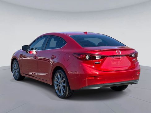 Used 2018 MAZDA MAZDA3 Touring image 5