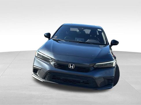 Used 2023 Honda Civic Sport image 2