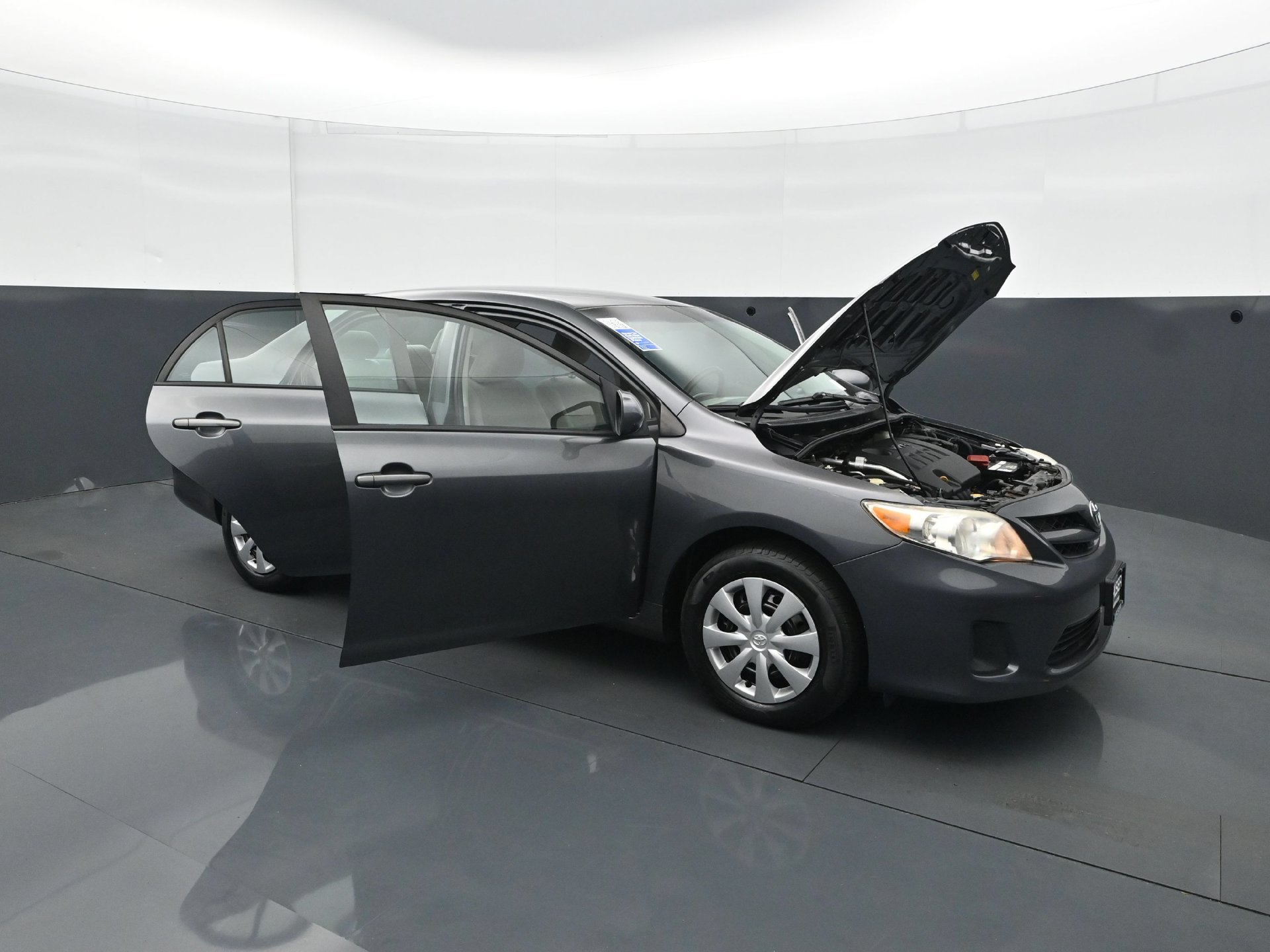 Used 2011 Toyota Corolla LE FWD image 30