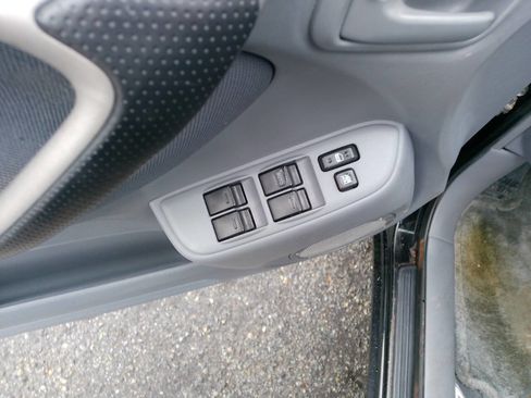 Used 2002 Toyota RAV4 4WD image 19