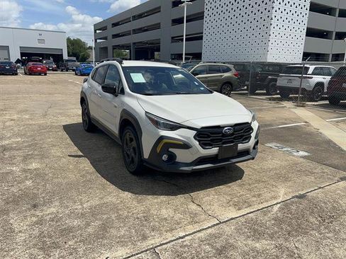 Used 2024 Subaru Crosstrek 2.5i Sport AWD/4WD image 3