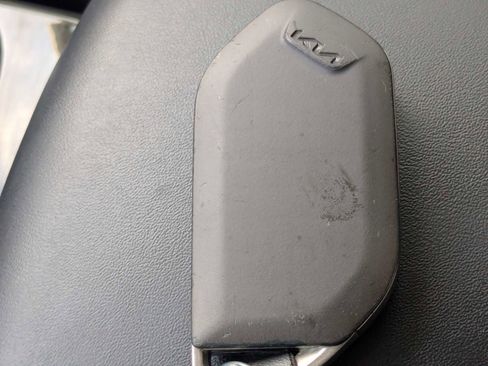Used 2024 Kia Telluride S w/ S Sunroof Package FWD image 42