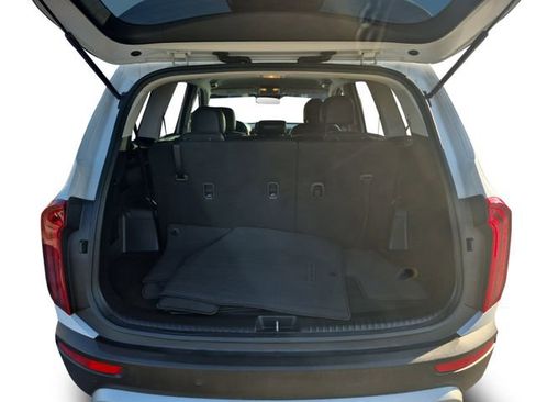 Used 2021 Kia Telluride LX image 19