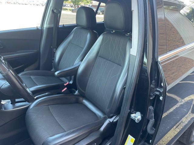 Used 2020 Chevrolet Trax LT w/ Driver Confidence Package FWD image 20