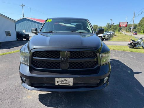 Used 2016 RAM 1500 Express w/ Black Ram 1500 Express Group AWD/4WD image 2