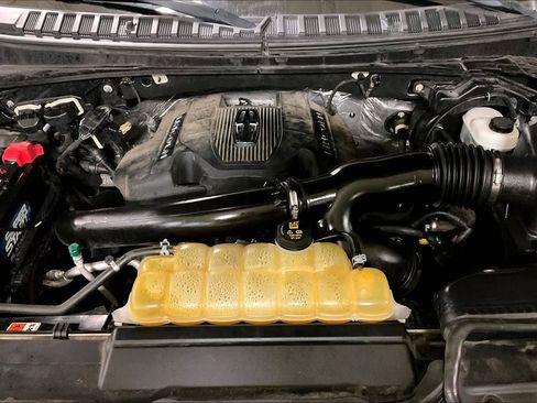 Used 2018 Lincoln Navigator Reserve w/ Technology Package image 29