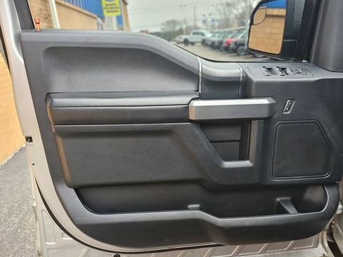 Used 2018 Ford F150 XLT w/ Equipment Group 302A Luxury image 13