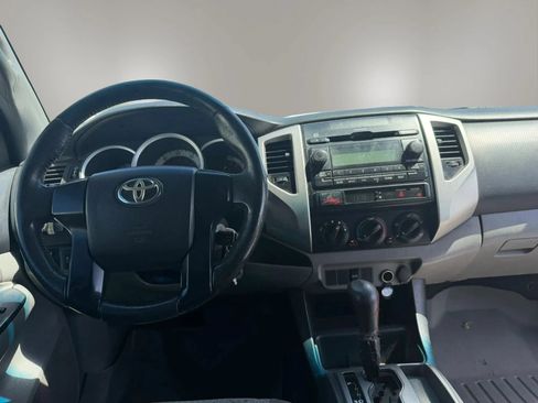 Used 2012 Toyota Tacoma 2WD Access Cab w/ SR5 Pkg image 18