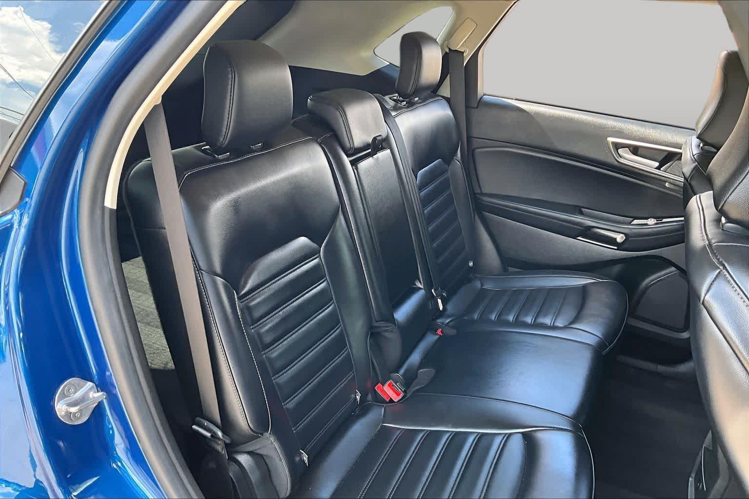 Certified 2024 Ford Edge SEL AWD/4WD image 17