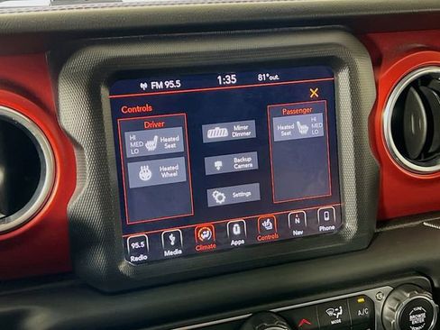 Used 2018 Jeep Wrangler Unlimited Rubicon AWD/4WD image 22
