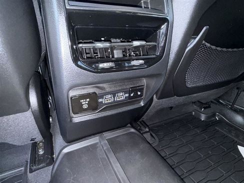 Used 2023 Jeep Grand Cherokee 4WD 4xe image 31
