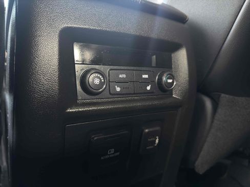 Used 2018 Chevrolet Traverse Premier w/ LPO, Black Accent Package image 63