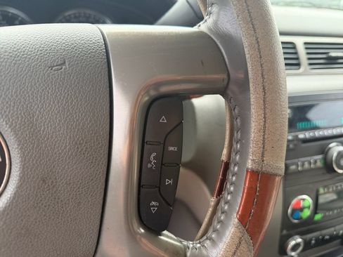 Used 2013 GMC Yukon SLT RWD image 18