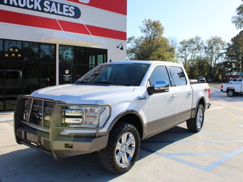 Used 2019 Ford F150 Lariat w/ Equipment Group 502A Luxury image 1