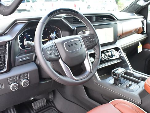 New 2026 GMC Sierra 1500 Denali Ultimate AWD/4WD image 17