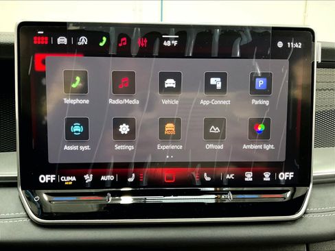 New 2026 Volkswagen Tiguan SE R-Line image 22