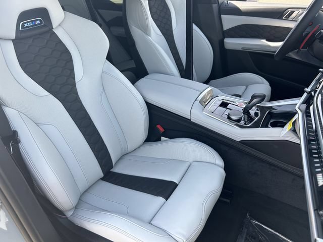 New 2026 BMW X5 M Competition w/ Executive Package AWD/4WD image 11