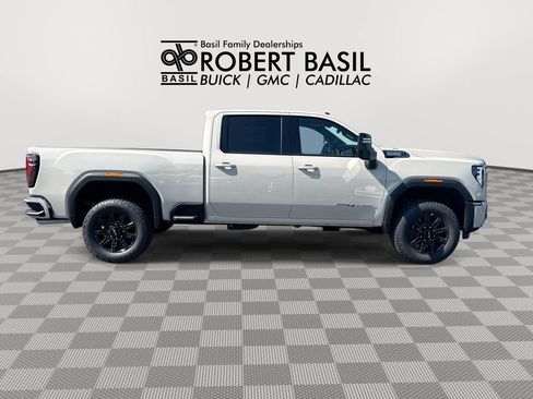 New 2026 GMC Sierra 2500 AT4 w/ AT4 Premium Plus Package AWD/4WD image 9