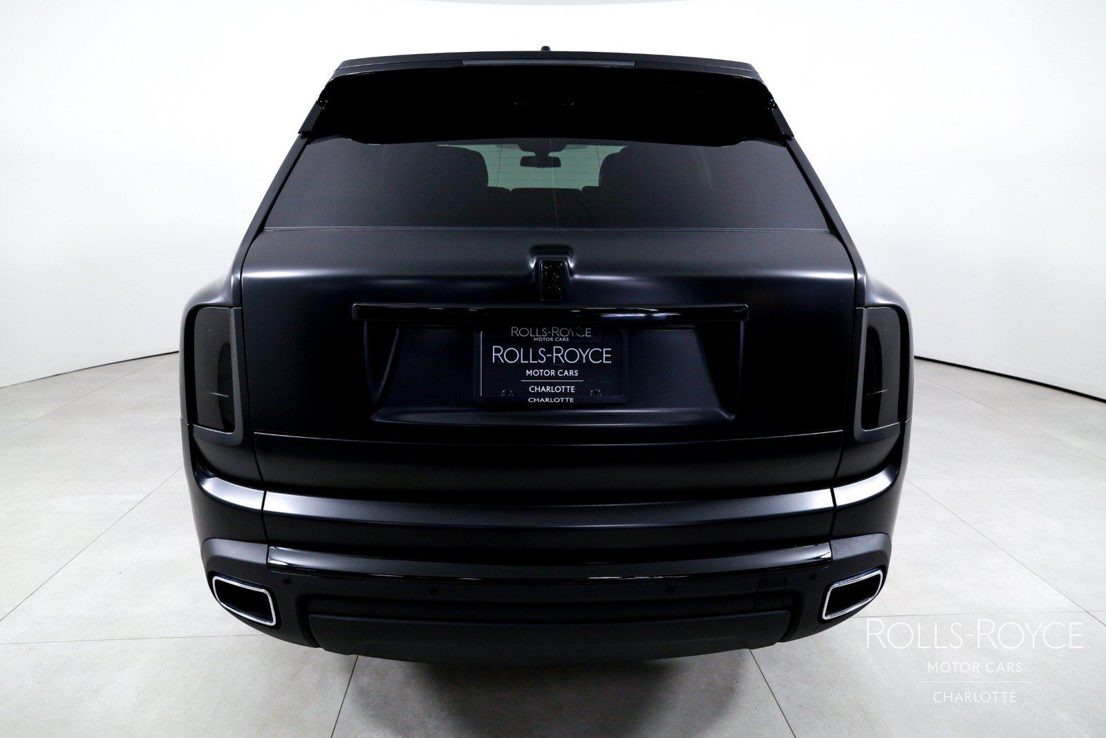 Used 2023 Rolls-Royce Cullinan AWD/4WD image 9