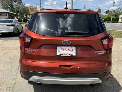 Used 2019 Ford Escape Titanium FWD image 6